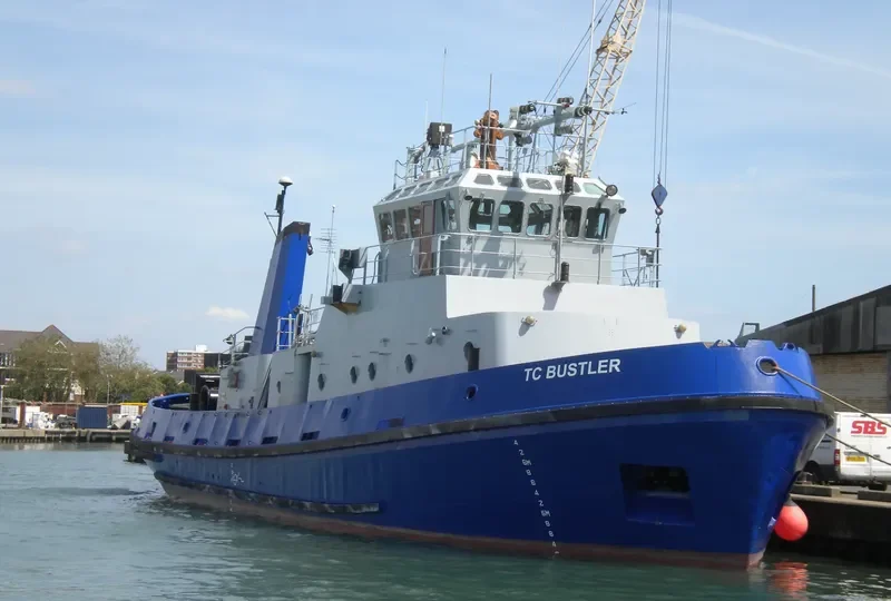 TC BUSTLER Tug Boat IMO 7902336 photo 2
