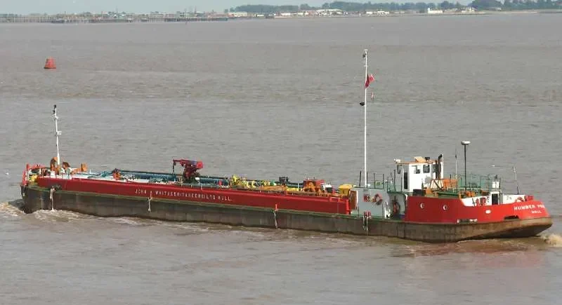 HUMBER PRINCESS Tanker IMO 7902386 photo 3