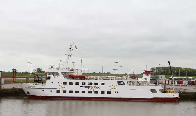 HARLINGERLAND Passenger Ship IMO 7904592 photo 6