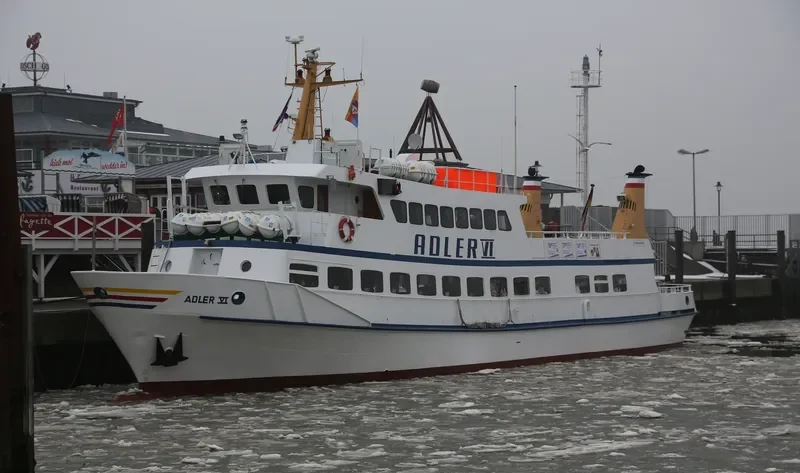 ADLER VI Passenger Ship IMO 7904906 photo 4