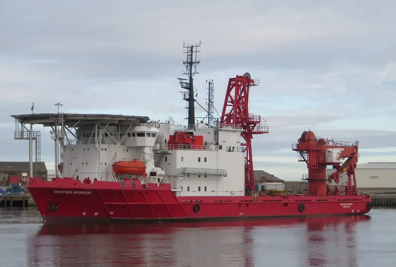 DEEPSEA WORKER Multi-Purpose Vessel IMO 7905285 photo 4