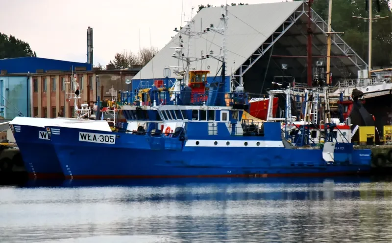 WLA 305 Fishing Vessel IMO 7905998 photo 6