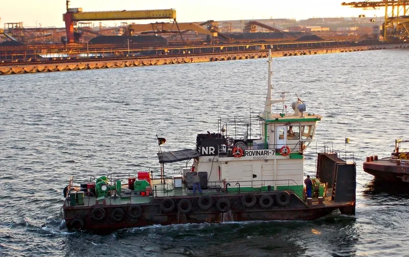 ROVINARI VII General Cargo IMO 7906514 photo 5