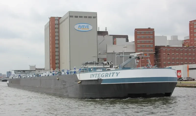 INTEGRITY Tanker IMO 7907740 photo 5
