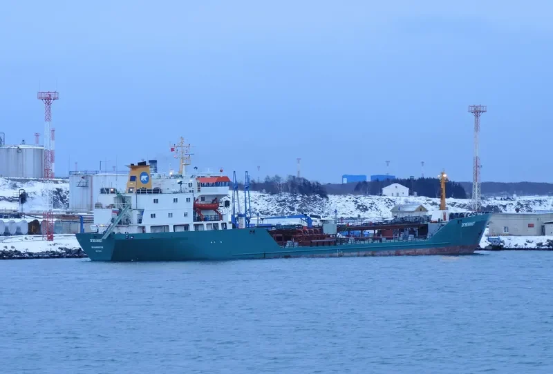 EGVEKINOT Tanker IMO 7912044 photo 2