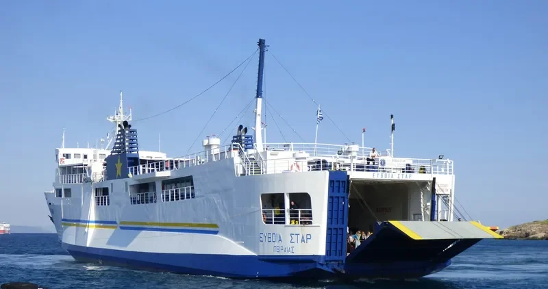 EVIA STAR Ro-Ro IMO 7912525 photo 2