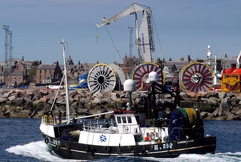 COURAGEOUS III Fishing Vessel IMO 7912719 photo 4