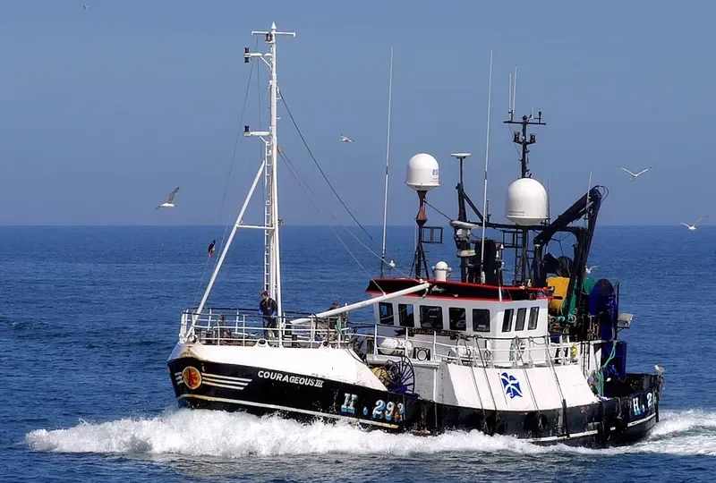COURAGEOUS III Fishing Vessel IMO 7912719 photo 6