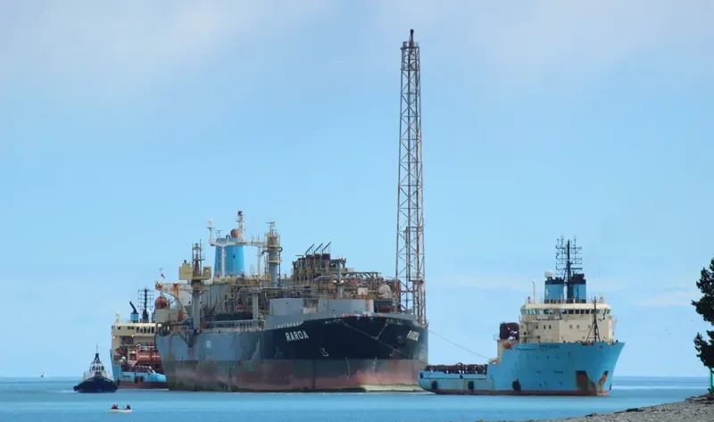 RAROA Tanker IMO 7913971 photo 2