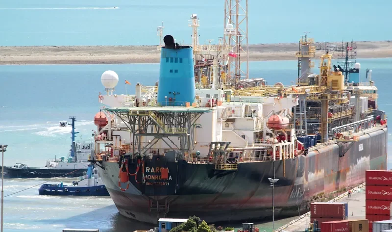 RAROA Tanker IMO 7913971 photo 4