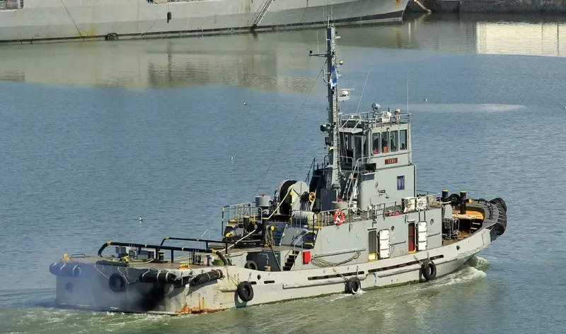 HURACAN Tug Boat IMO 7914808 photo 6