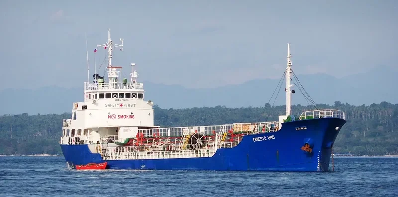 ERNESTO UNO Tanker IMO 7916739 photo 3