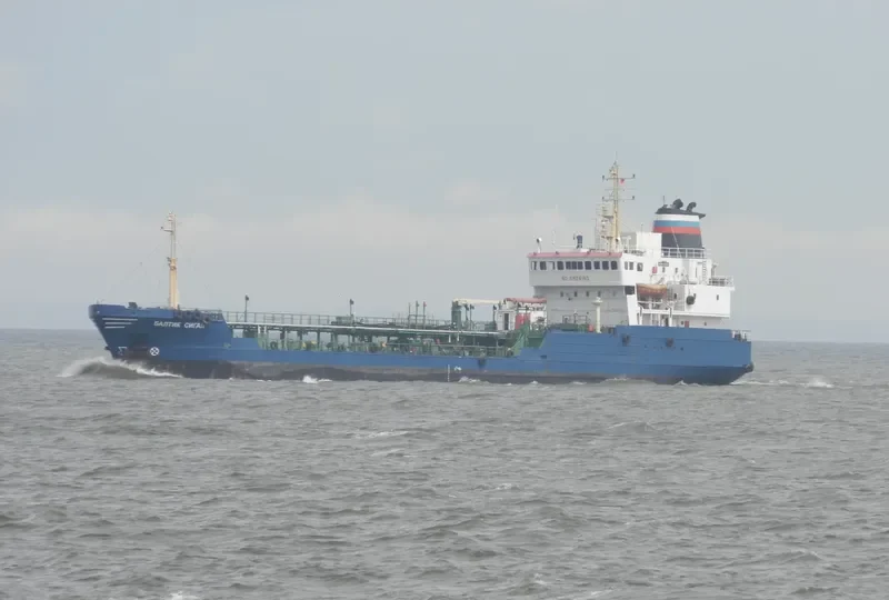 BALTIC SEAGULL Tanker IMO 7917549 photo 9