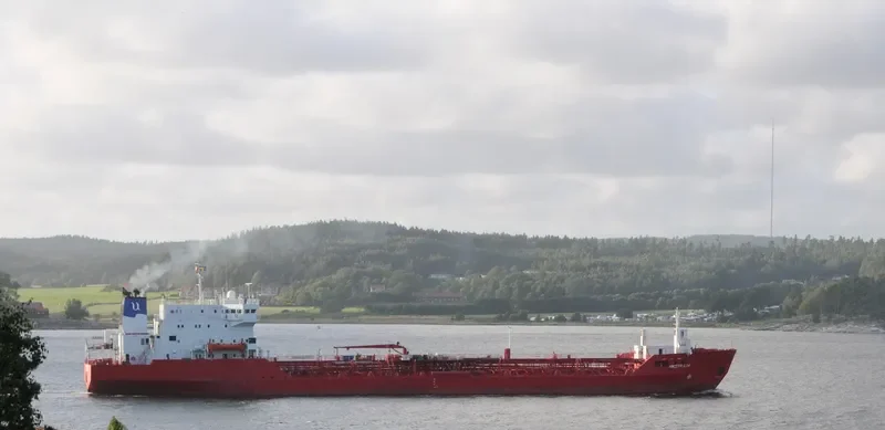 VIKSTRAUM Tanker IMO 7917587 photo 4