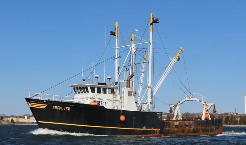 FRONTIER Fishing Vessel IMO 7923225