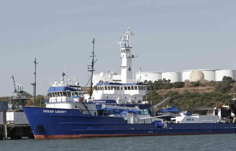 OCEAN LIBERTY Offshore Vessel IMO 7923299 photo 2