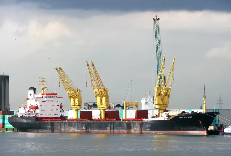 ABDULAZIZ ARAB General Cargo IMO 7923548 photo 2