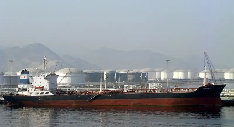 FIONA Tanker IMO 7925065 photo 3