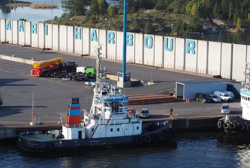 APOLLON Tug Boat IMO 7927946