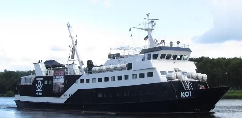 KOI Passenger Ship IMO 7928615 photo 9