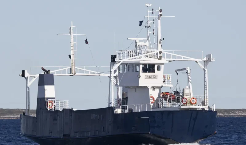 TARVA Ro-Ro IMO 7931210 photo 7