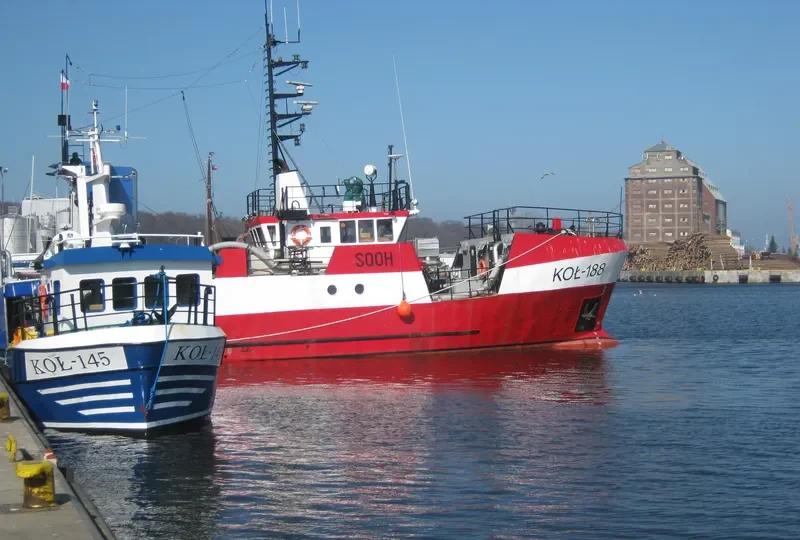 KOL 188 Fishing Vessel IMO 7931349 photo 5