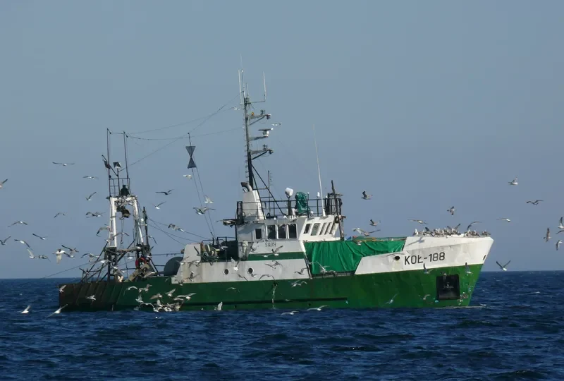 KOL 188 Fishing Vessel IMO 7931349 photo 6
