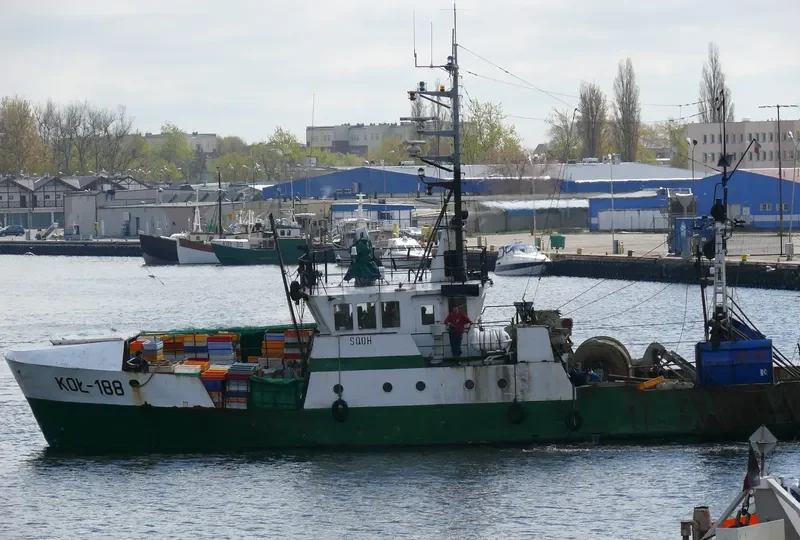 KOL 188 Fishing Vessel IMO 7931349 photo 7