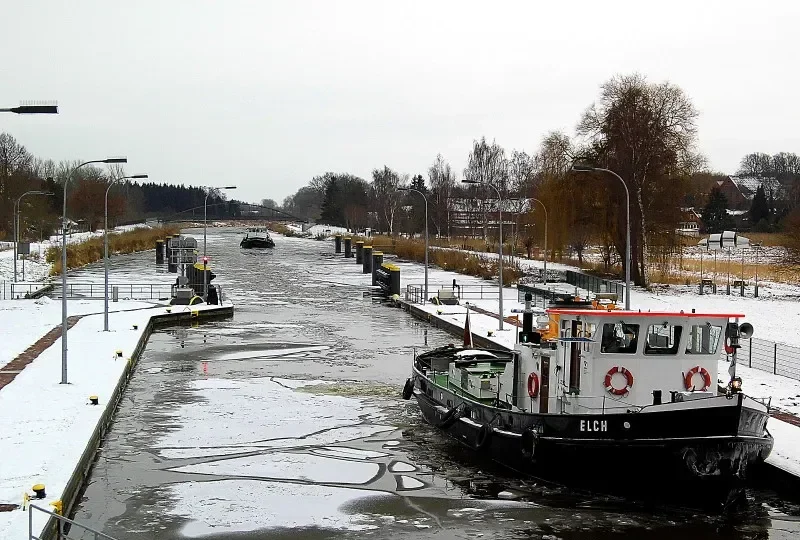 ENJOY IT Tug Boat IMO 7931961 photo 3