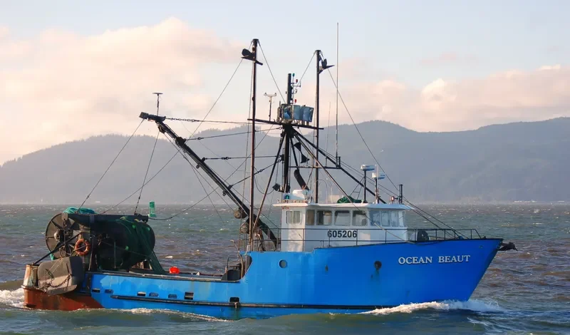 OCEAN BEAUT Fishing Vessel IMO 7932185 photo 4