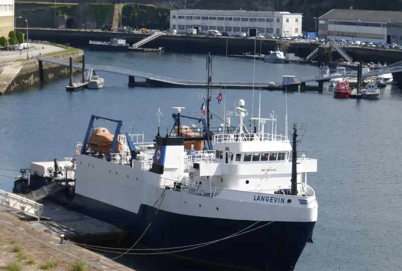LANGEVIN General Cargo IMO 7932214 photo 6