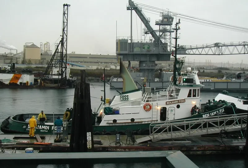 REBEKAH Tug Boat IMO 7932331 photo 5