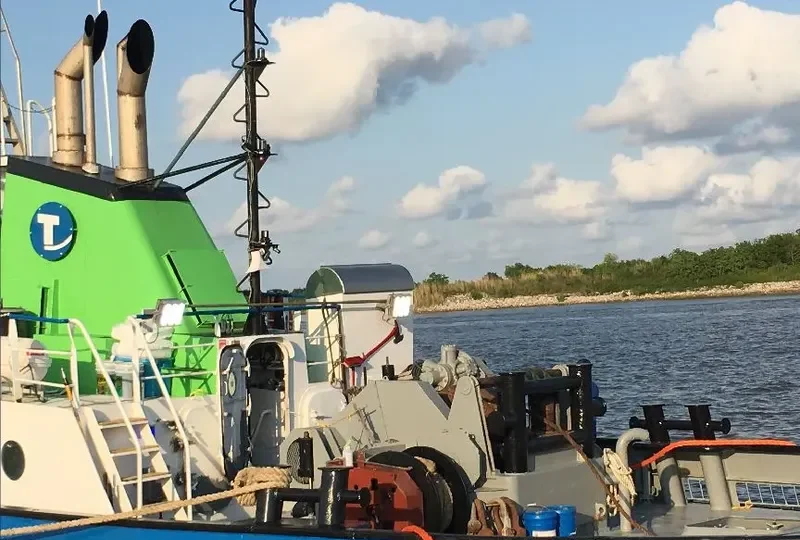 HANNAH Tug Boat IMO 7932343 photo 2