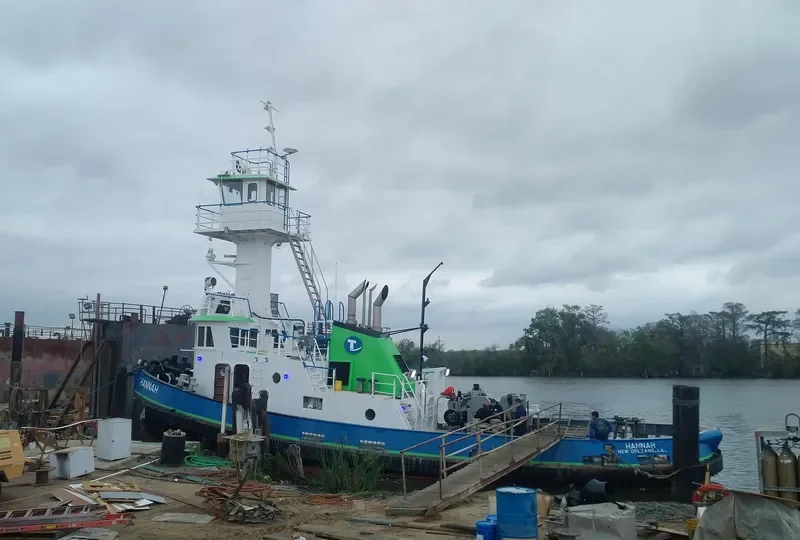 HANNAH Tug Boat IMO 7932343 photo 5