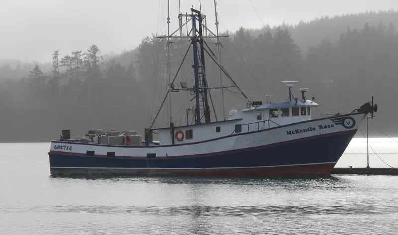 MCKENZIE ROSE Fishing Vessel IMO 7933830 photo 2