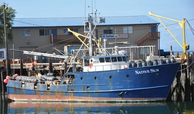 NATIVE SUN Fishing Vessel IMO 7933983 photo 2