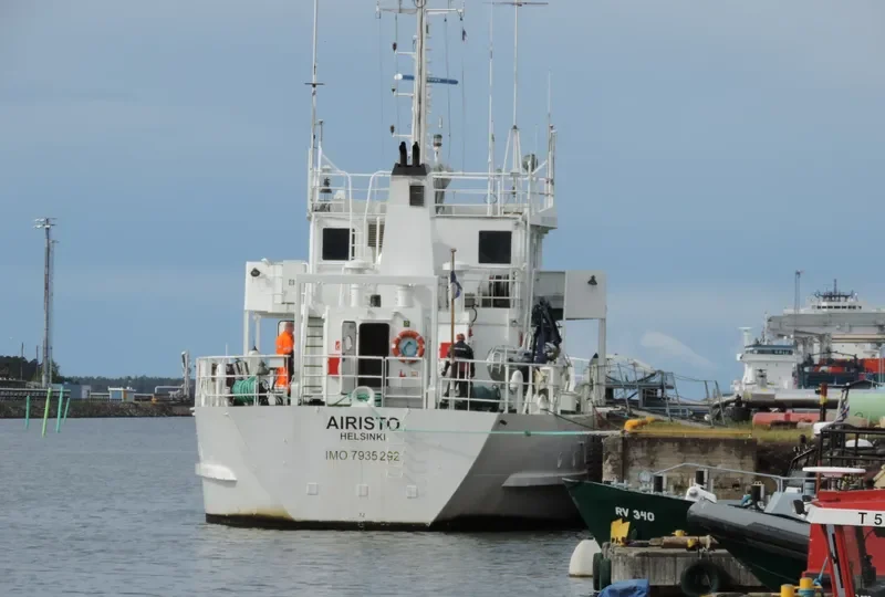 AIRISTO Research Vessel IMO 7935292 photo 4