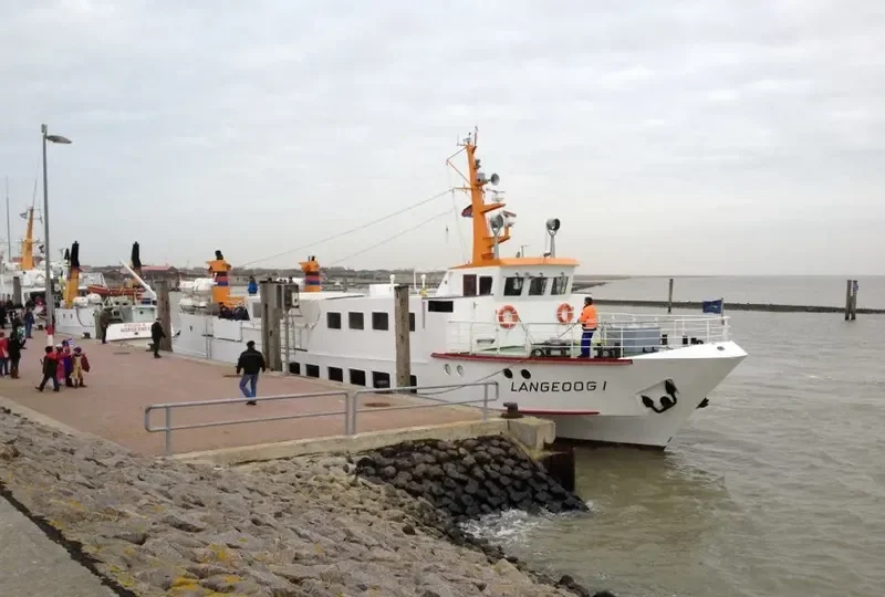 LANGEOOG I Passenger Ship IMO 7939705 photo 7