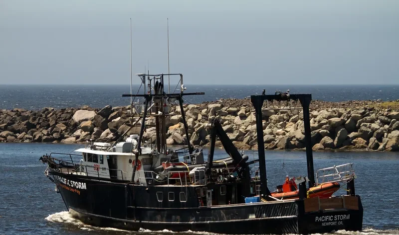 PACIFIC STORM Research Vessel IMO 7942685