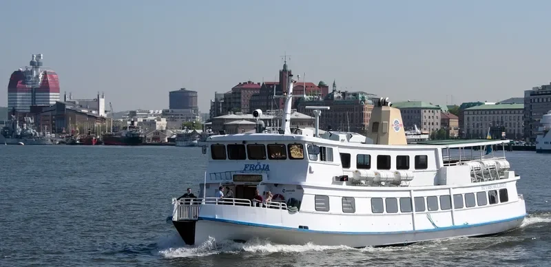 FROJA Passenger Ship IMO 7947178 photo 6