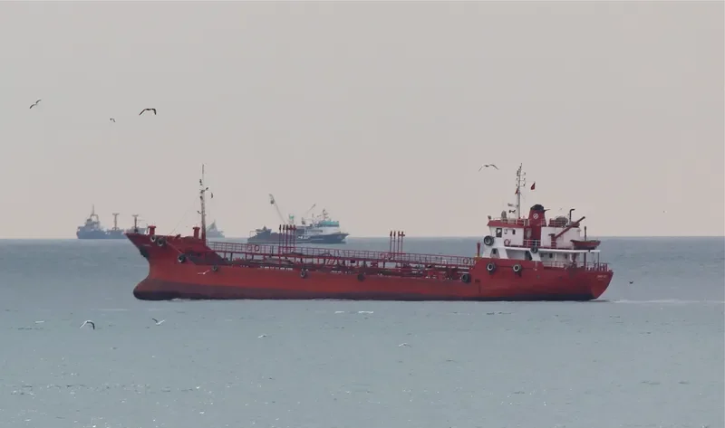 KINGFISHER V Tanker IMO 7947207 photo 3