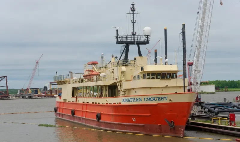JONATHAN CHOUEST Research Vessel IMO 7947477 photo 2