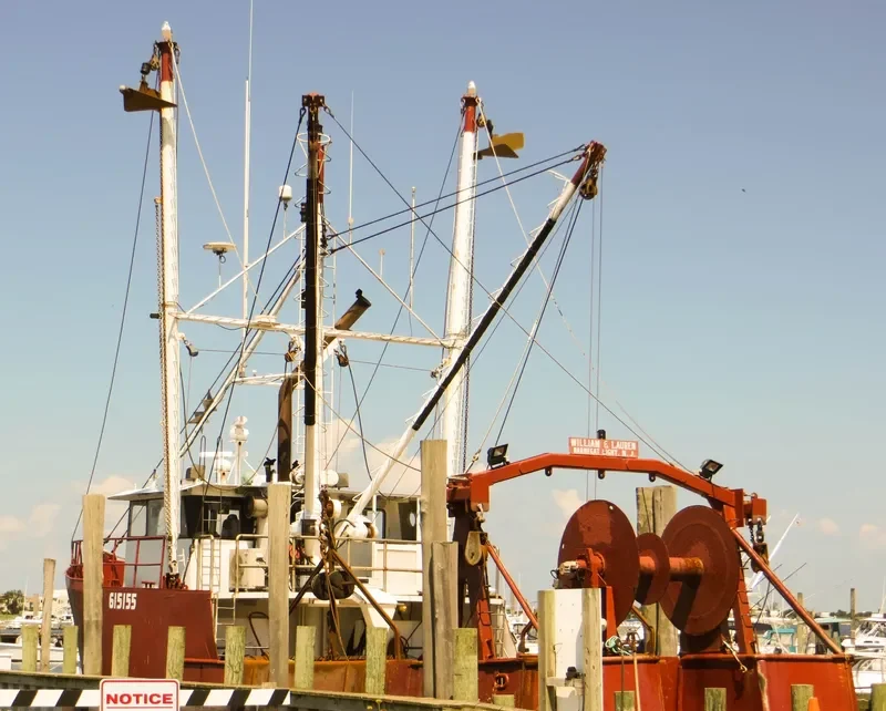 WILLIAM & LAUREN Fishing Vessel IMO 7948433