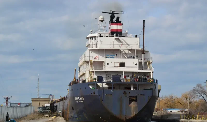 JOHN B. Bulk Carrier IMO 8002432 photo 3