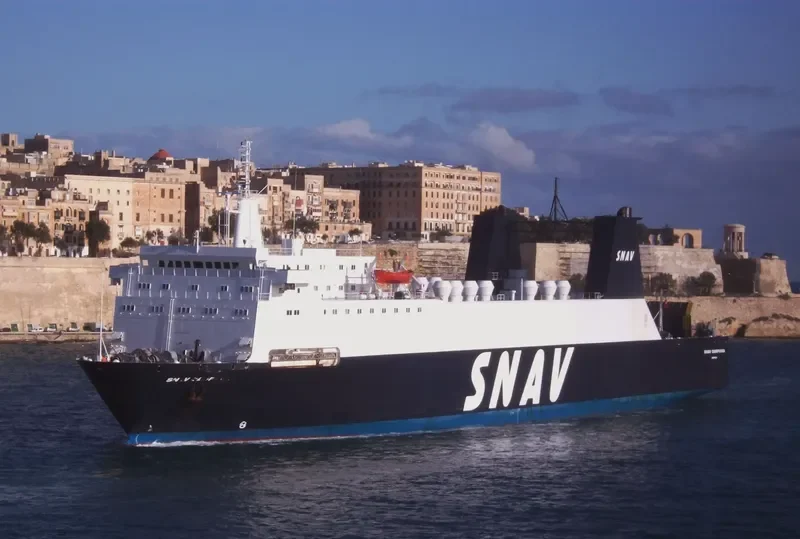 ANI Ro-Ro IMO 8002640 photo 4