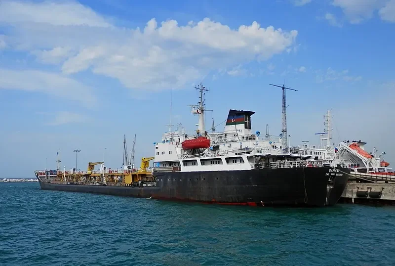 SHAMAKHY Tanker IMO 8725668 photo 10