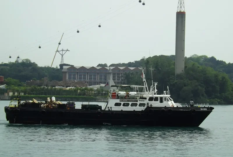 SEA HERON Offshore Vessel IMO 8827090 photo 2