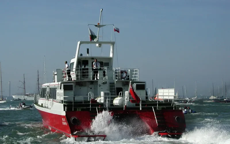 SA JET2 Offshore Vessel IMO 9001681 photo 7