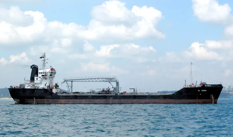 ALROOH Tanker IMO 9015395 photo 2