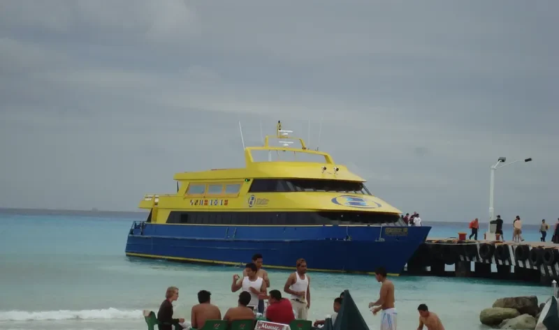AGUIA Passenger Ship IMO 9015553 photo 5